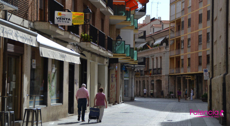 Calles de palencia gente personas centro ciudad