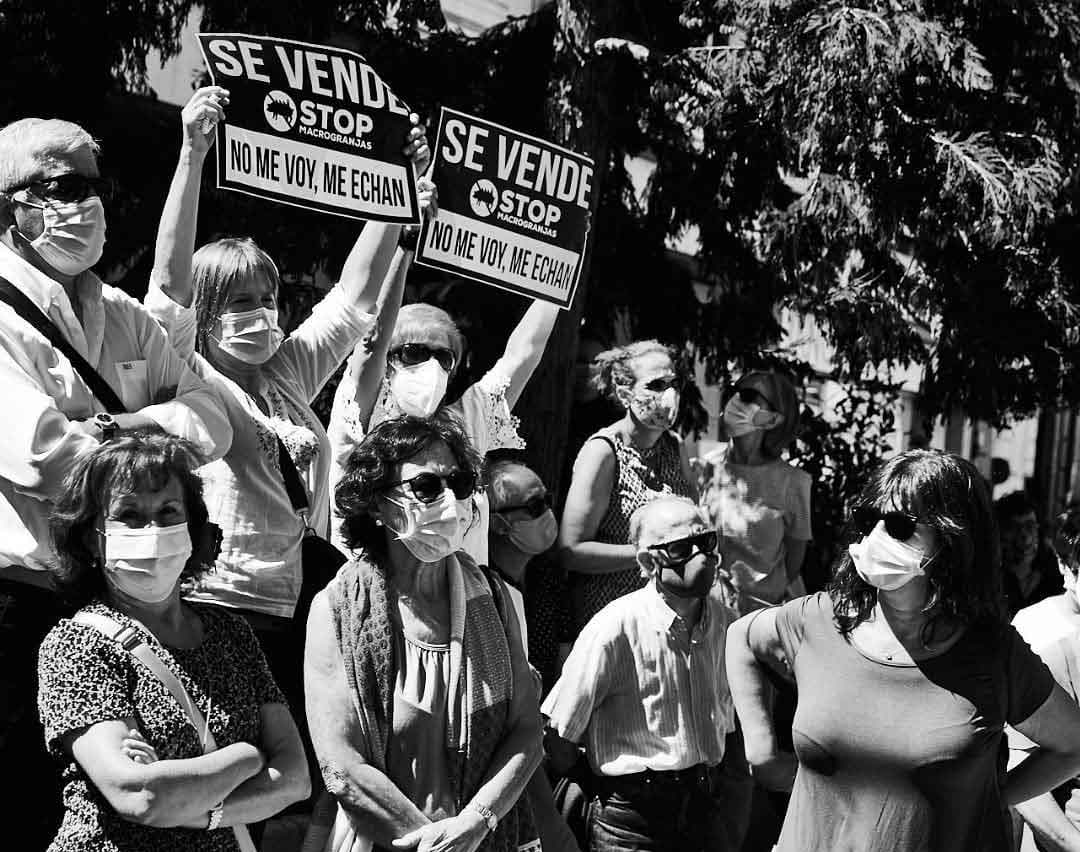Imagen de archivo de una concentración contra las macrogranjas convocada por Pisoraca y Comarcas Vivas