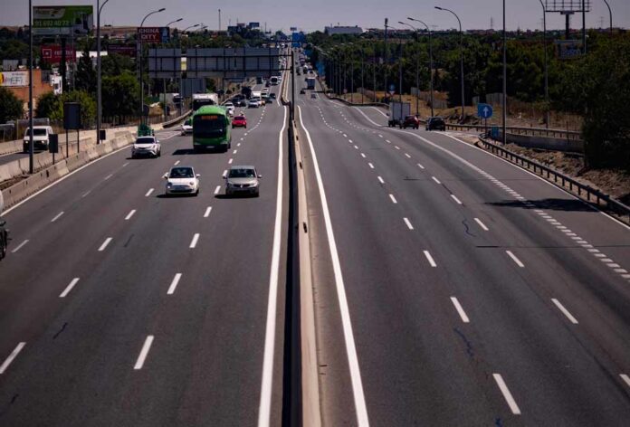 carreteras-trafico-DGT-contaminacion