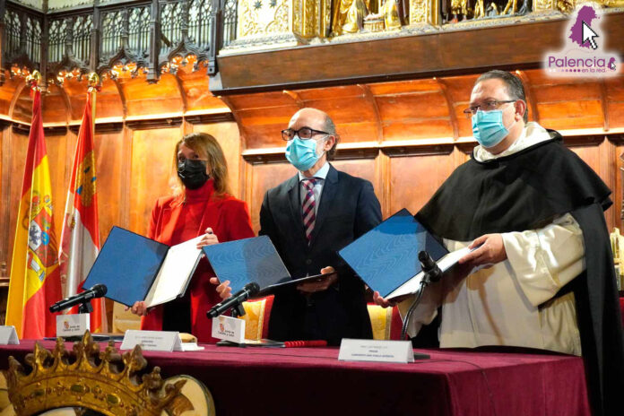 Firma convenio restauración órgano San Pablo en Palencia