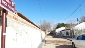 Entrada a la calle Once Paradas.