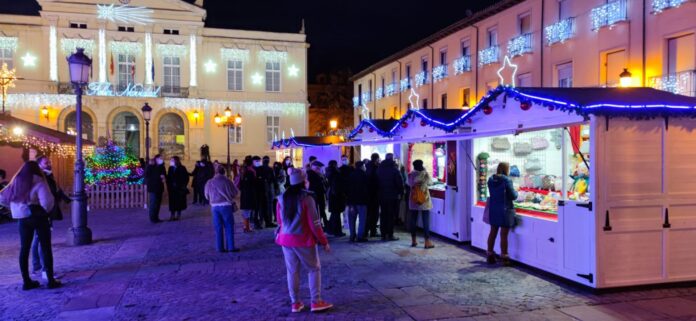 Mercado Artesanal Navideño Palencia