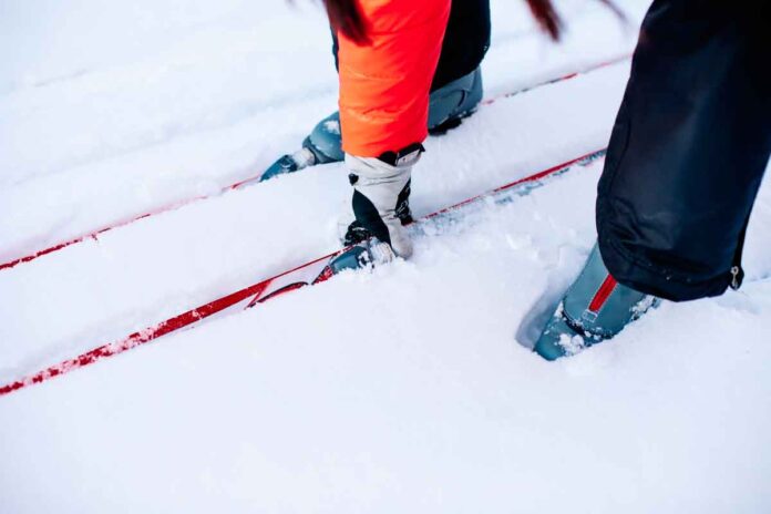 esquiar-esqui-montaña-nieve