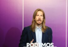 El coportavoz de Podemos y coordinador de la formación en Castilla y León, Pablo Fernández, ofrece una rueda de prensa en la sede del partido, a 13 de septiembre de 2021 - Marta Fernández Jara - Europa Press