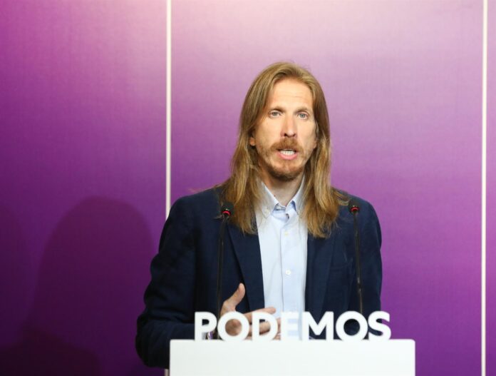 El coportavoz de Podemos y coordinador de la formación en Castilla y León, Pablo Fernández, ofrece una rueda de prensa en la sede del partido, a 13 de septiembre de 2021 - Marta Fernández Jara - Europa Press