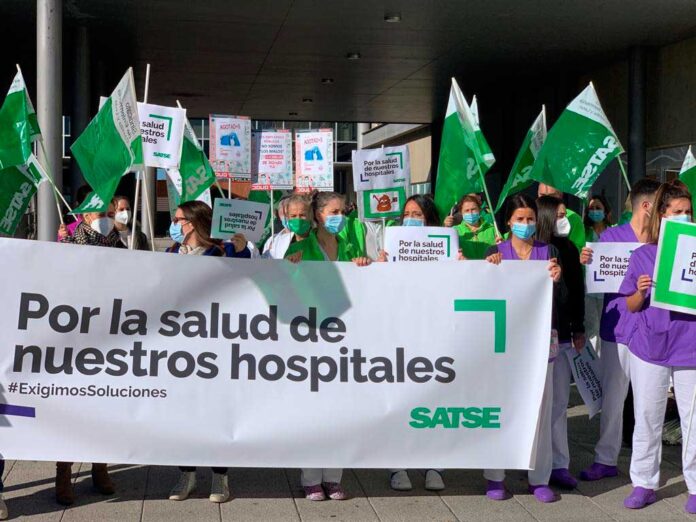 concentracion satse palencia hospital río carrión enfermeras sanidad concentracion satse palencia hospital río carrión enfermeras sanidad