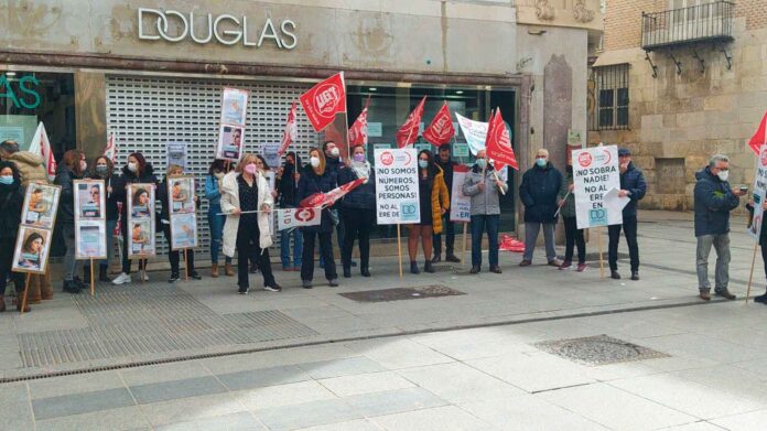 douglas-concentracion-trabajadores-18-marzo-2022