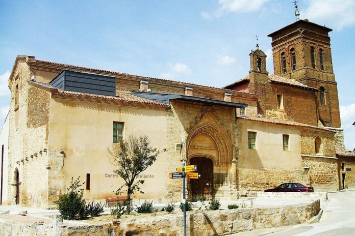 iglesia san martin museo cuentos ciencia paredes de nava