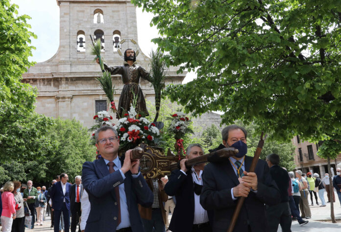 Dueñas-pide-Sánchez-acuerde-Castilla- León-modernizar-regadíos