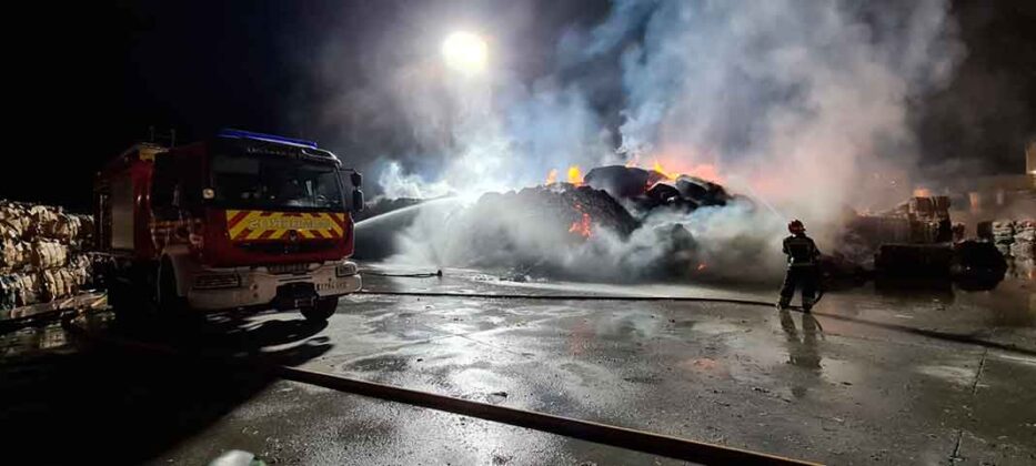 Incendio papelera Dueñas (6)