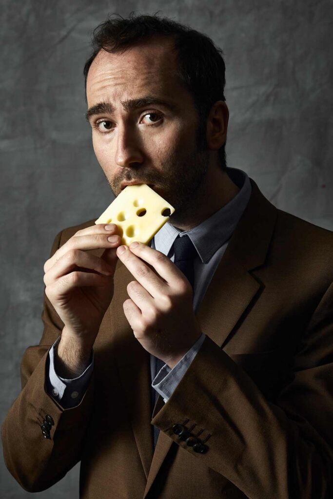Miguel Rascón actor palentino presenta-Raclette en el teatro principal