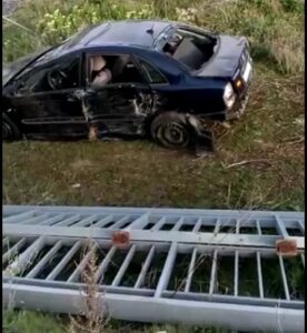 Intentan robar las vallas derribadas por el accidente de la grúa en San Telmo