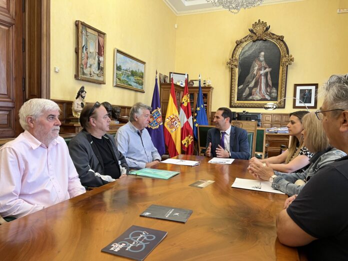 Thieldon-ayuntamiento-potenciar-artes-plasticas