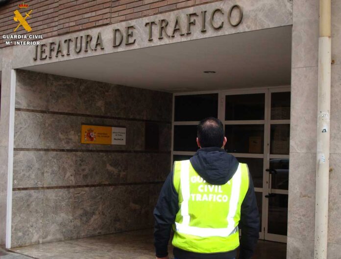 jefatura trafico palencia examen conducir guardia civil