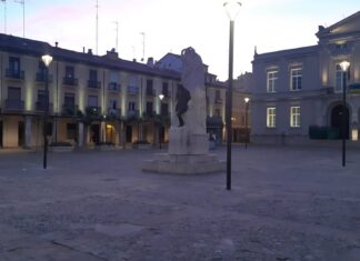 plaza mayor espectáculo luces pabellón