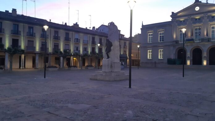 plaza mayor espectáculo luces pabellón