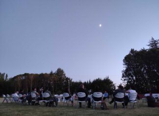 Los Cielos de Castilla astroturismo Palencia - Imagen de archivo de una actividad de observación astronómica en Frómista