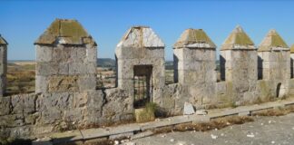 Castillo de Monzon