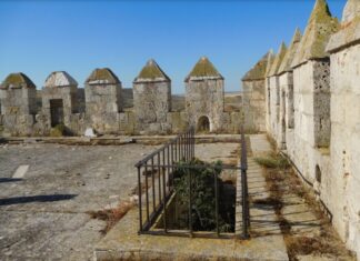 Castillo de Monzon