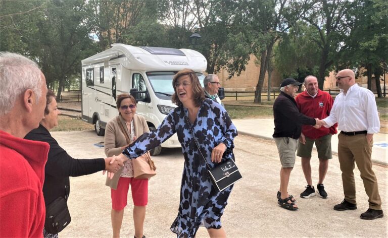 Abarca zona autocaravanas