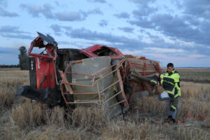 heridos tres bomberos ampudia