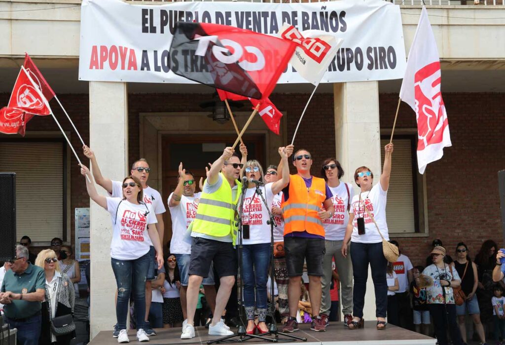 Manifestación en Venta de Baños contra el cierre de SIRO - Manuel Brágimo (ICAL)