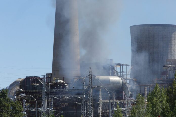 Incendio en la Central Térmica de Cubillos del Sil (León)