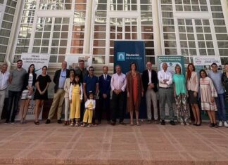 Parte de las familias que se han instalado en la provincia de Palencia gracias al programa.