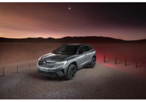 Renaul Austral cuatro ruedas tuercen