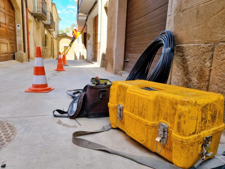 Fibra óptica cerrato