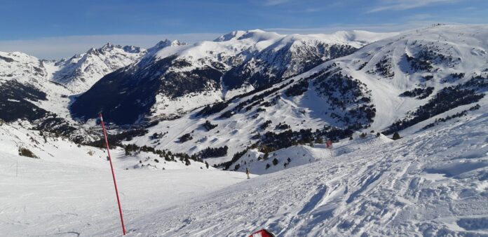 Andorra convivencias en la nieve esquí