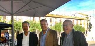 Diego Isabel La Moneda, Domiciano Curiel y Fidel Ramos en la presentación de la plataforma Vamos Palencia