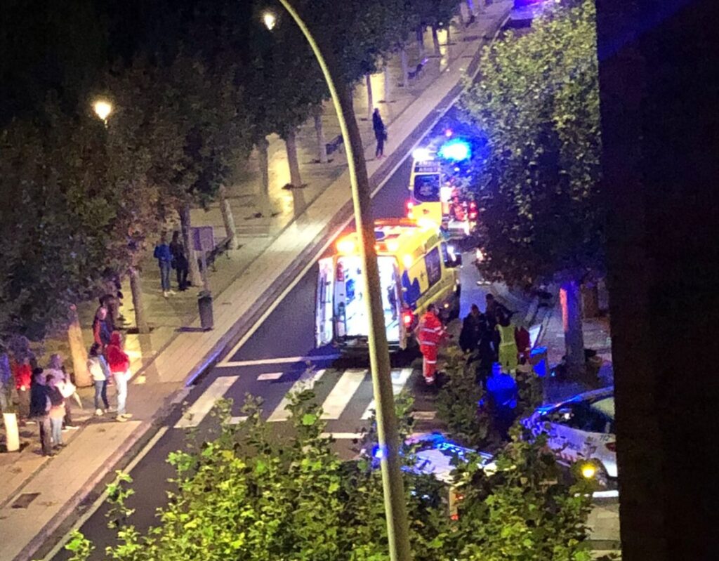 Atropelladas dos mujeres frente a la iglesia de San Miguel