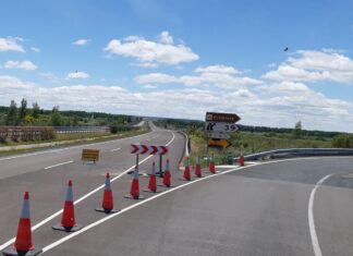 La A-67 seguirá cortada entre Amusco y Frómista a pesar del puente