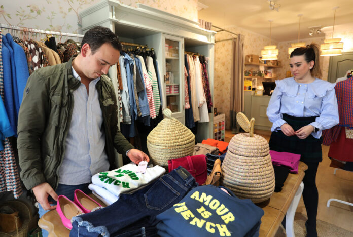 Ropa de moda en Paredes de Nava (Palencia)