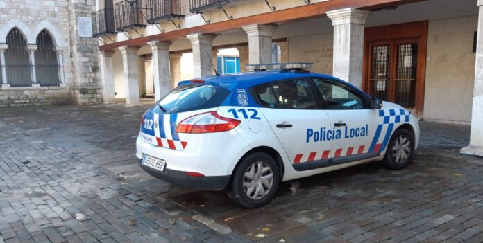 Vehículo de la Policía Local de Palencia.