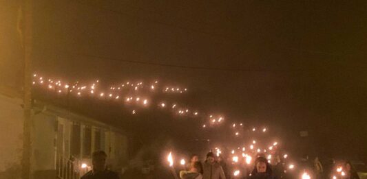 Procesión de las antorchas de Santa Bárbara en Vallejo de Orbó