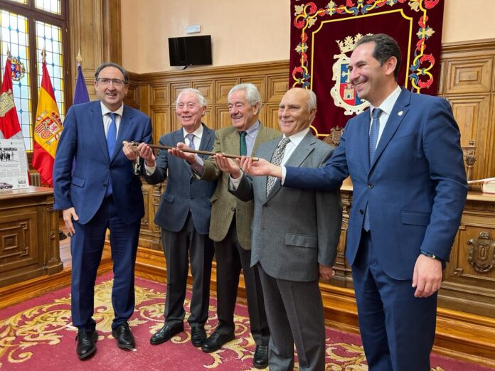 homenaje Constitución Palencia alcaldes