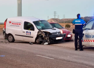 Accidente-múltiple-con-herido-Palencia-furgoneta-contra-todoterreno-luego-contra-turismo