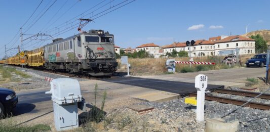 Adif-instalará-cámaras-de-visión-artificial-en-pasos-nivel-de-Palencia