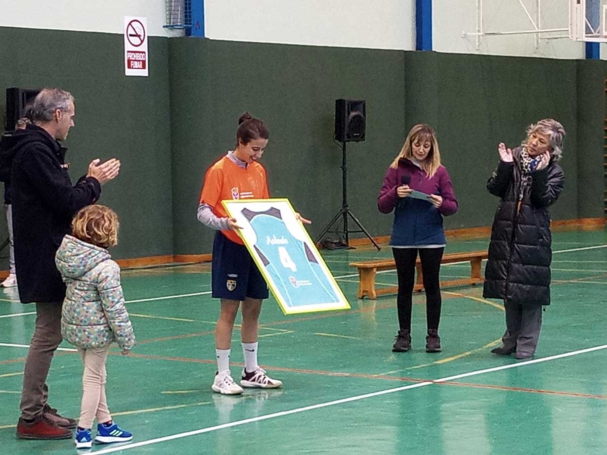 Homenaje a Andrea Malanda Aguilar de Campoo