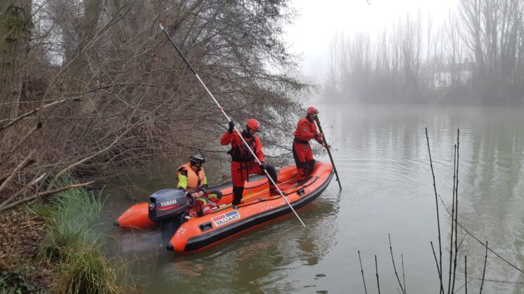 rescate rio carrion coche (1)