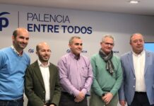 Gañan, Majon, Maza y Tapia en la sede del PP tras su presentación.