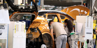 La-planta-de-Renault-en-Valladolid-fabricará-nuevo-Mitsubishi-ASX