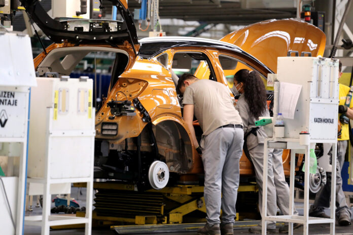 La-planta-de-Renault-en-Valladolid-fabricará-nuevo-Mitsubishi-ASX