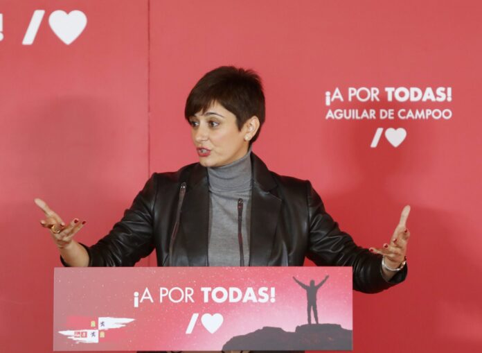 Acto de presentación de la candidata del PSOE al Ayuntamiento de Aguilar de Campóo (Palencia) Isabel Rodríguez Aguilar de Campoo