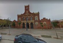 Fachada principal del Ayuntamiento de Becerril de Campos. / Google Street View