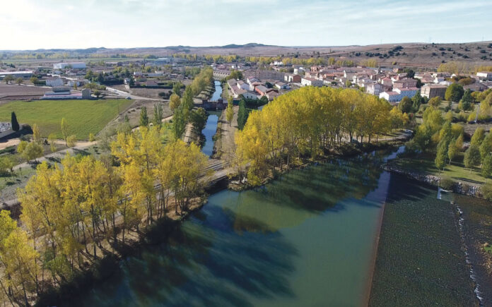 Canal de Castilla en Alar del Rey - Foto Palencia Turismo