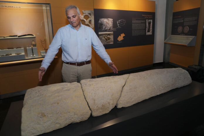 'La Poza', el yacimiento de la necrópolis con 977 tumbas. Museo de Palencia