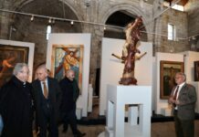 El consejero de Cultura inaugura el nuevo museo-iglesia de Santiago en Carrión de los Condes (Palencia)